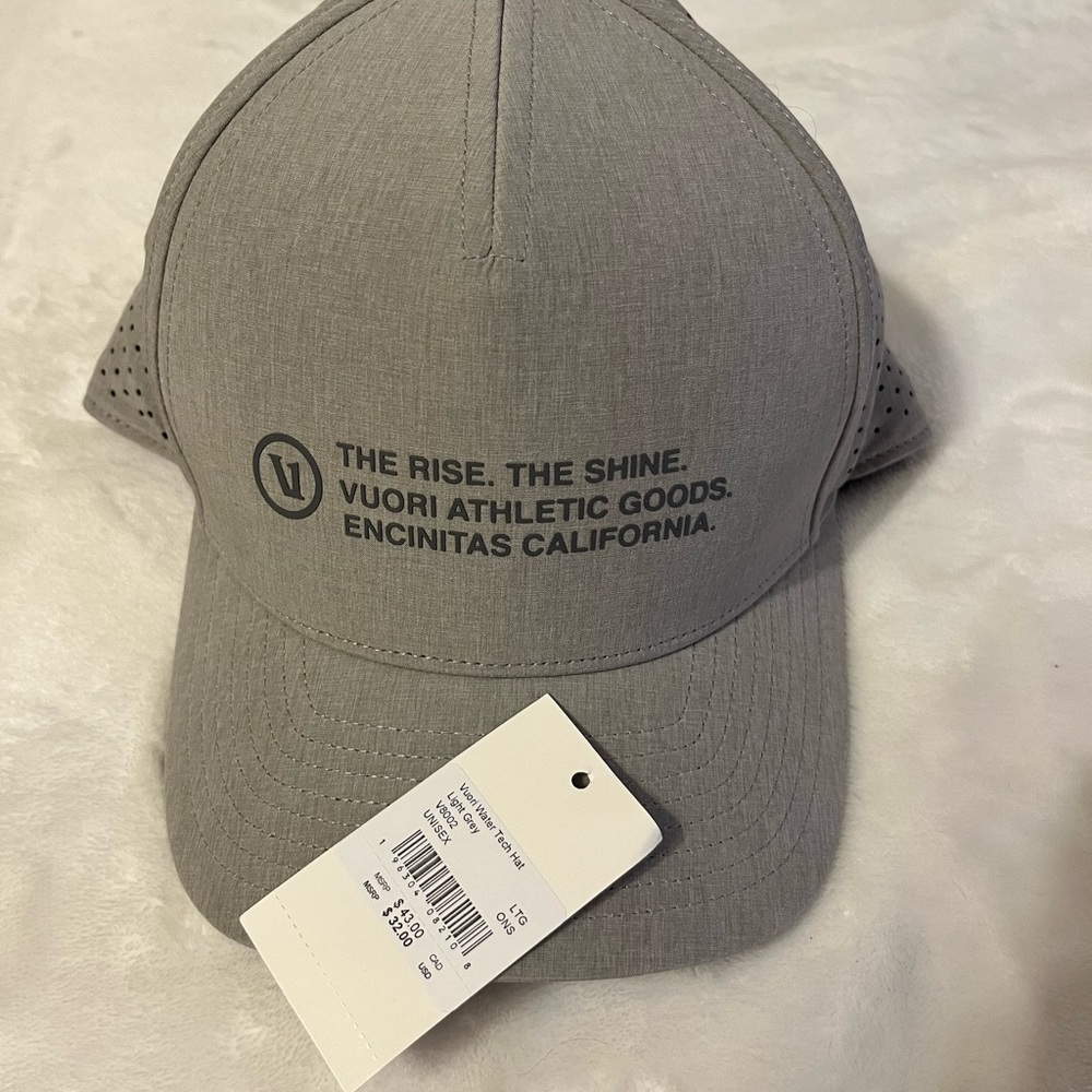 Vuori Black and Gray Cap